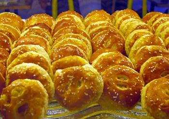 �������Y