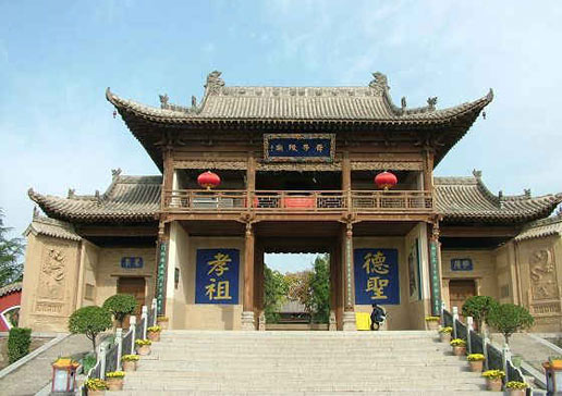 �������Y