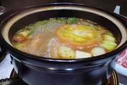 �������Y